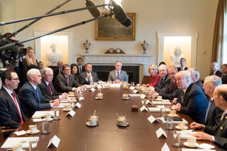Trump Cabinet meeting